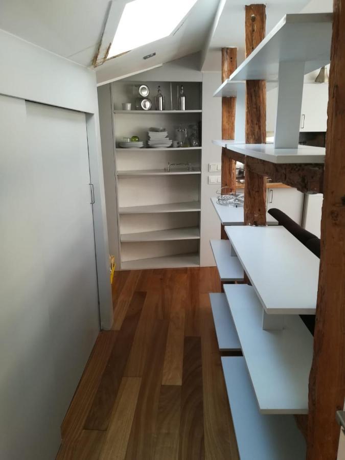 Impresionante Apartamento En Malasana Madri Exterior foto